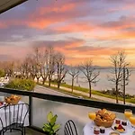 Charming On The Desenzanoloft Official Partner Homes & By Marriott Bonvoy Desenzano del Garda