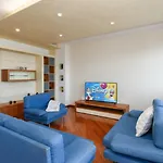 Charming On The Desenzanoloft Official Partner Homes & By Marriott Bonvoy Apartamento Desenzano del Garda