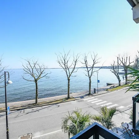 Desenzanoloft Official Partner Marriott Homes & - Charming On The Front Apartman
