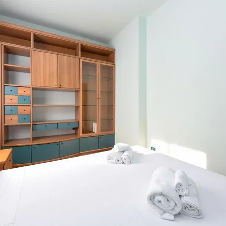 Desenzanoloft Official Partner Marriott Homes & - Charming On The Front * Desenzano del Garda