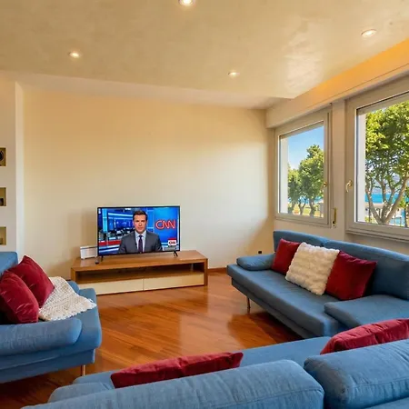 Charming On The Desenzanoloft Official Partner Homes & By Marriott Bonvoy * Desenzano del Garda