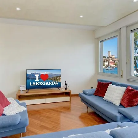 Apartamento Charming On The Desenzanoloft Official Partner Homes & By Marriott Bonvoy *